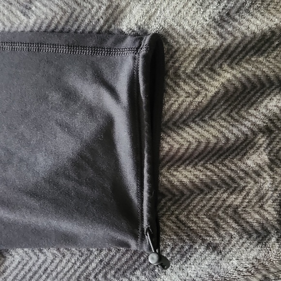 Under Armour black Ladies loose fit joggers Size S - Picture 2 of 4